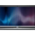Frontansicht eines Dell Latitude E5440 Laptops mit angeschaltetem Display